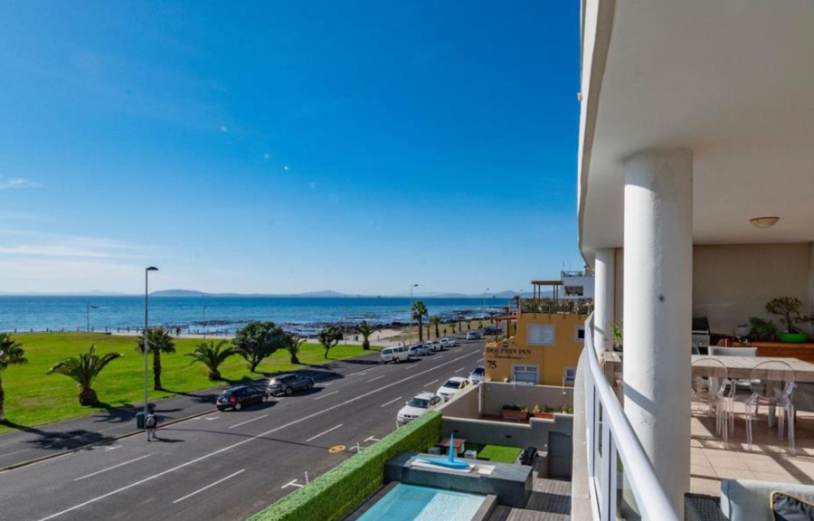 3 Bedroom Property for Sale in Mouille Point Western Cape